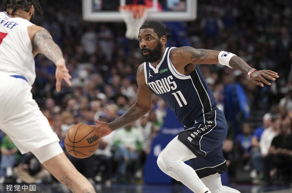 与此同时 与此同时