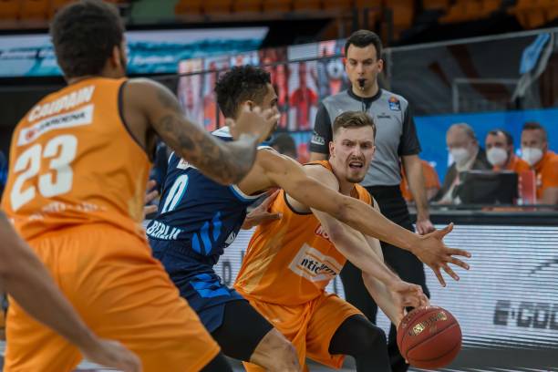 这场比赛中 这场比赛中